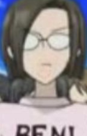 Фанатка Беніо