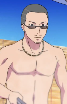 Хлопець у сонцезахисних окулярах