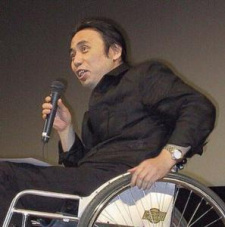 Емура, Тойоакі