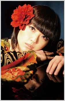 Міка Кобаяші