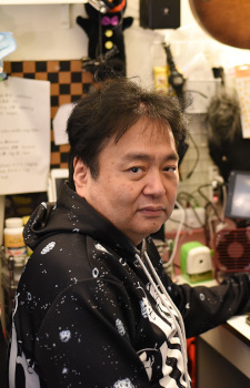 Езура, Хісаші