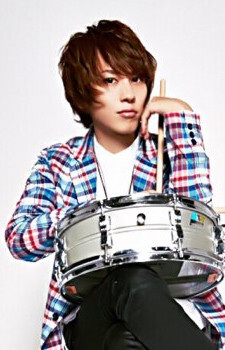 Шинозакі, Аято